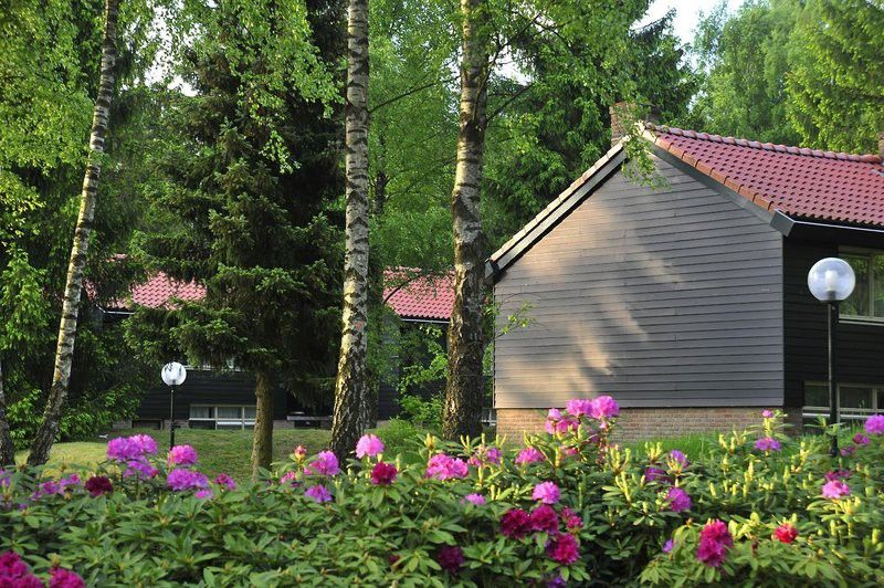 Fletcher Hotel Restaurant De Wipselberg-Veluwe Beekbergen Exterior photo